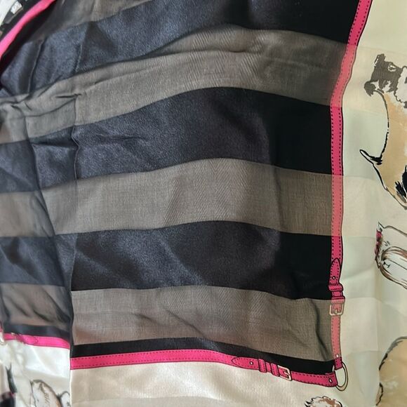 Collection XIIX Silk Dog Scarf - Picture 4 of 8